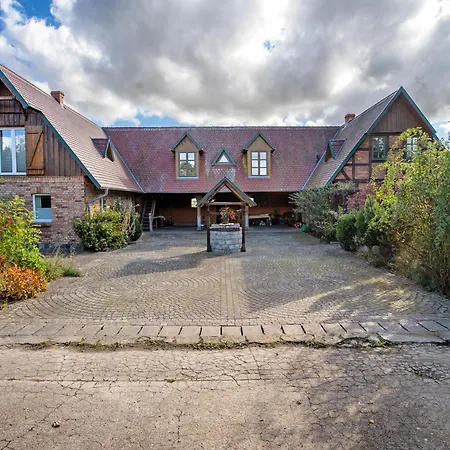 בית נופש Blockbohlen-haus Auf Hof *